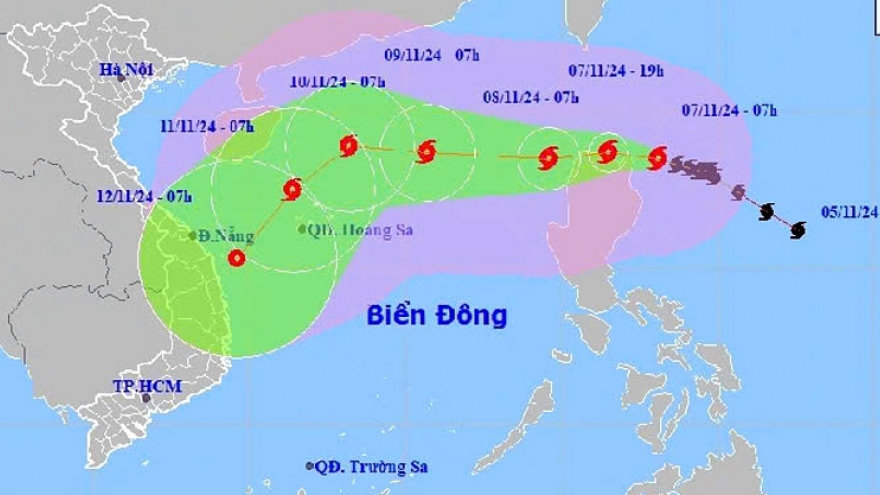 Typhoon Yinxing gains force, heads for East Sea